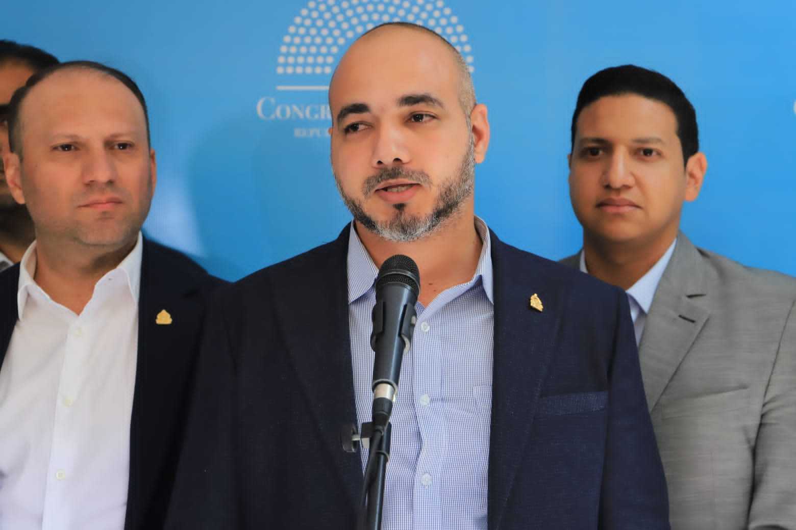 Congreso comienza los trabajos para solventar problemática del Lago de Yojoa